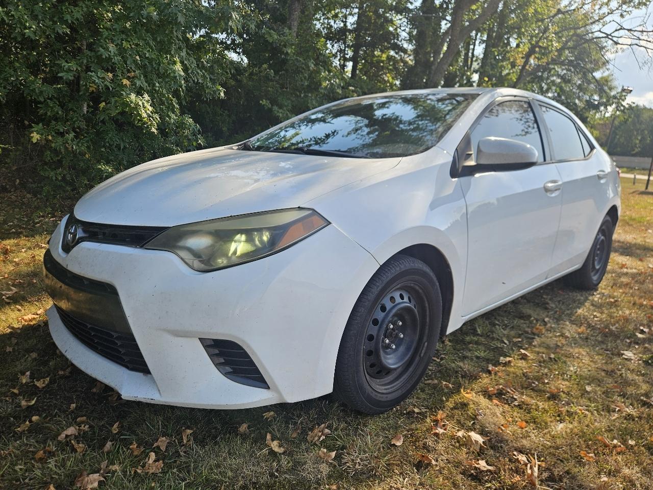 2015 Toyota Corolla 4dr Sdn CVT LE Premium (Natl)