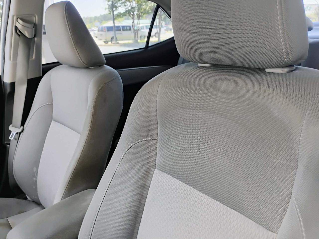 Toyota Corolla 4dr Sdn CVT LE Premium (Natl) 2015