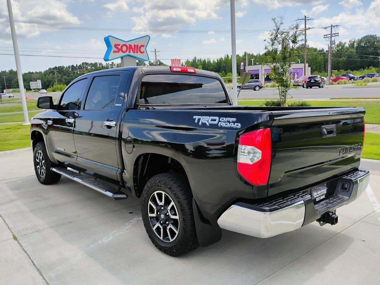 Toyota Tundra 2WD Truck CrewMax 5.7L V8 6-Spd AT LTD (Natl) 2015