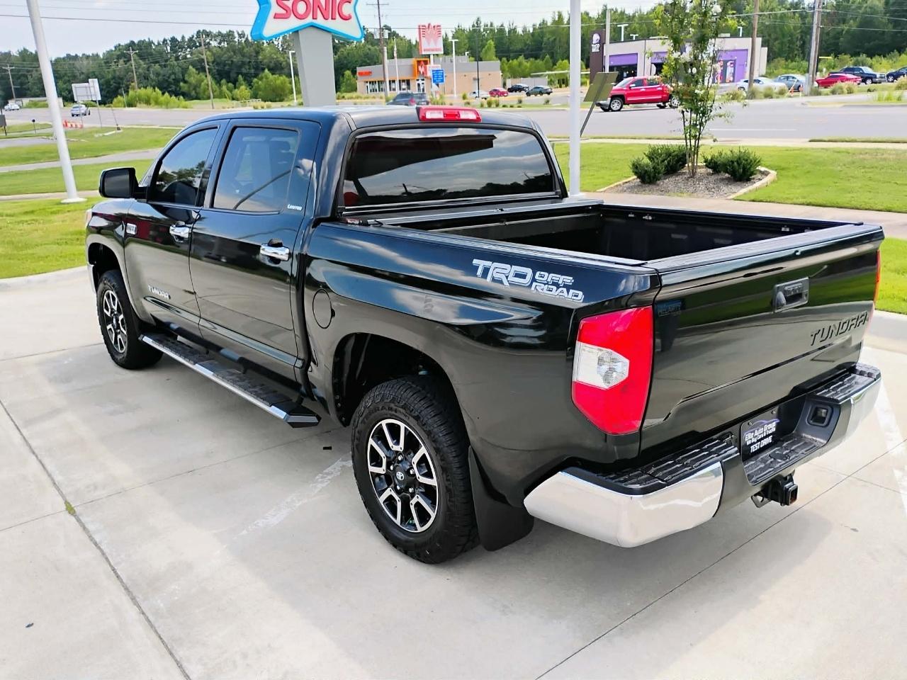 Toyota Tundra 2WD Truck CrewMax 5.7L V8 6-Spd AT LTD (Natl) 2015
