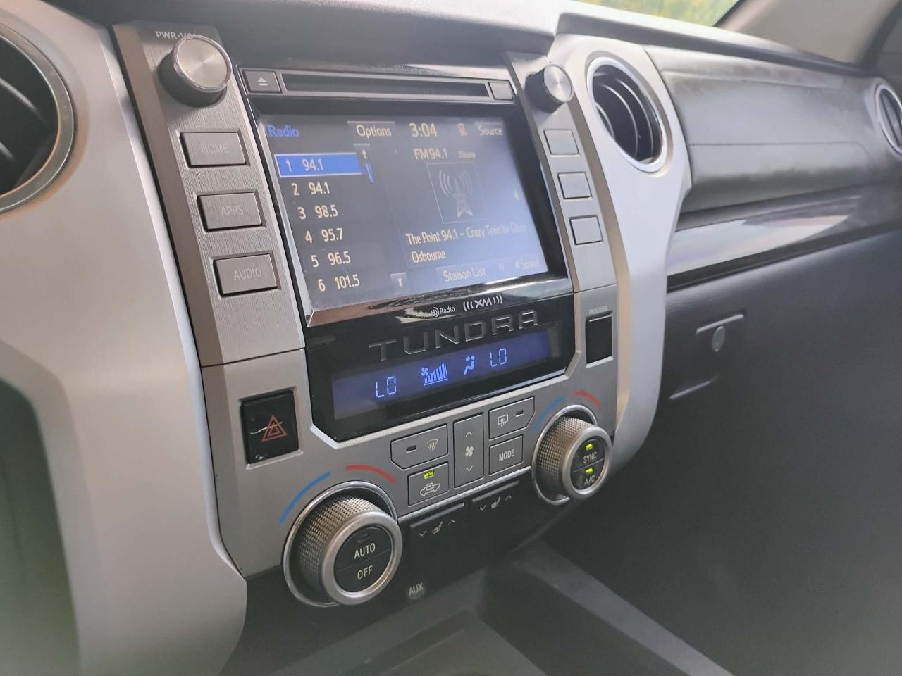 Toyota Tundra 2WD Truck CrewMax 5.7L V8 6-Spd AT LTD (Natl) 2015