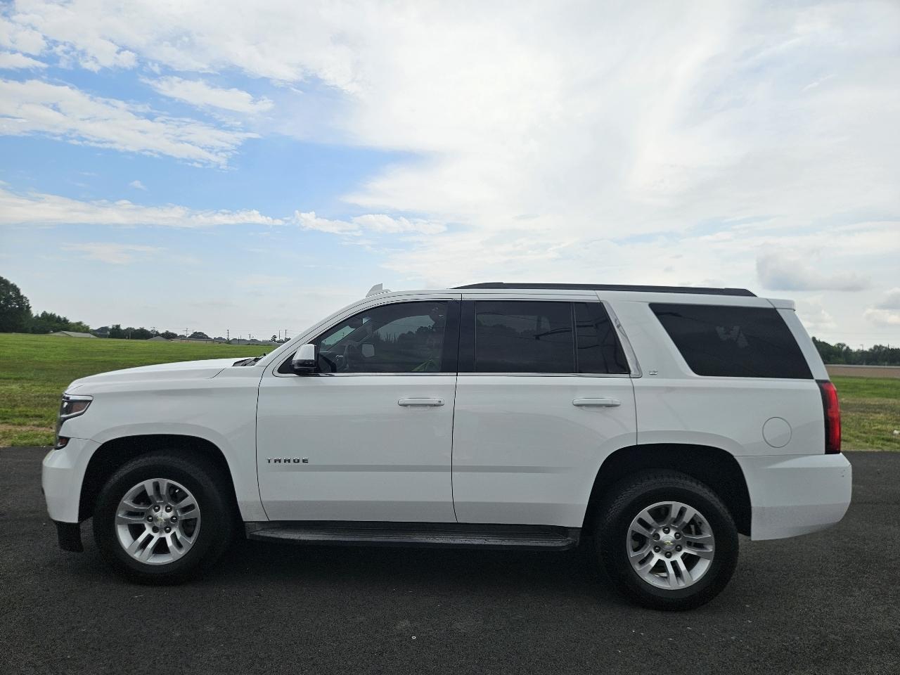 Chevrolet Tahoe 2WD 4dr LT 2015