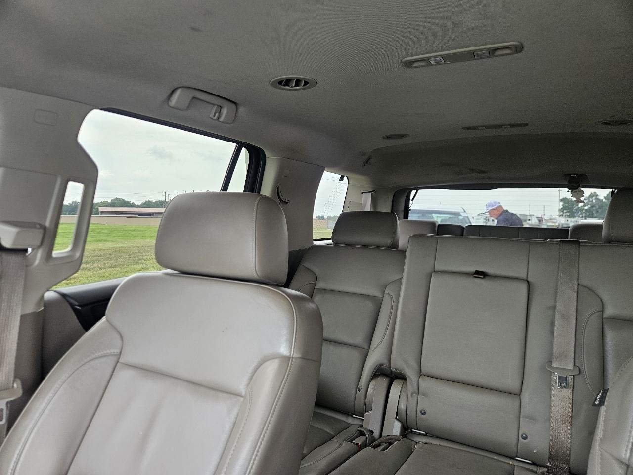 Chevrolet Tahoe 2WD 4dr LT 2015