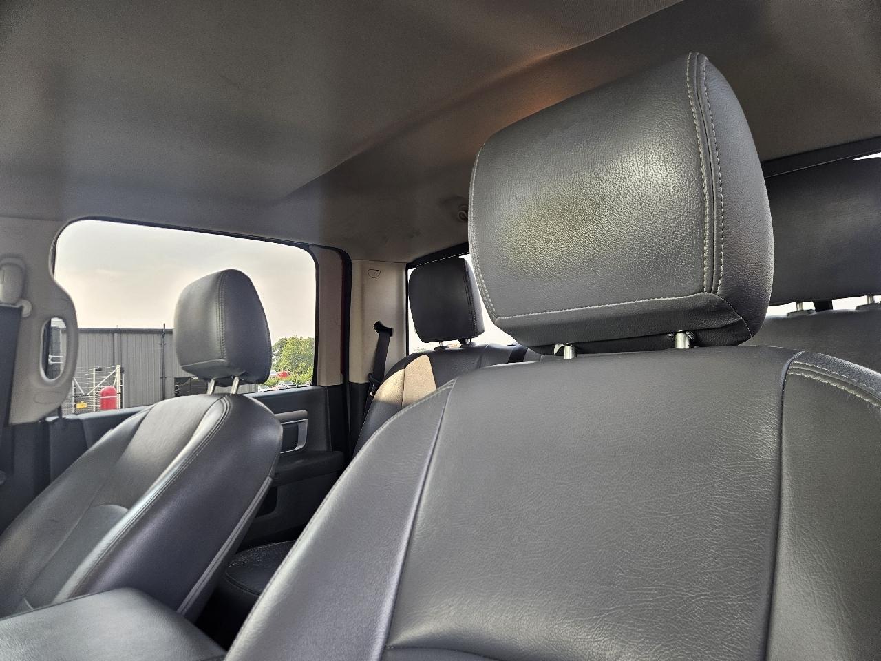 RAM 1500 2WD Crew Cab 140.5" Big Horn 2014