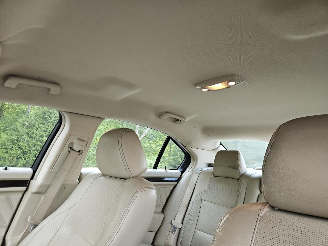 Ford Taurus 4dr Sdn Limited FWD 2015