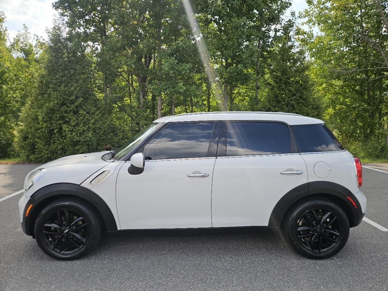 MINI Cooper Countryman FWD 4dr 2012