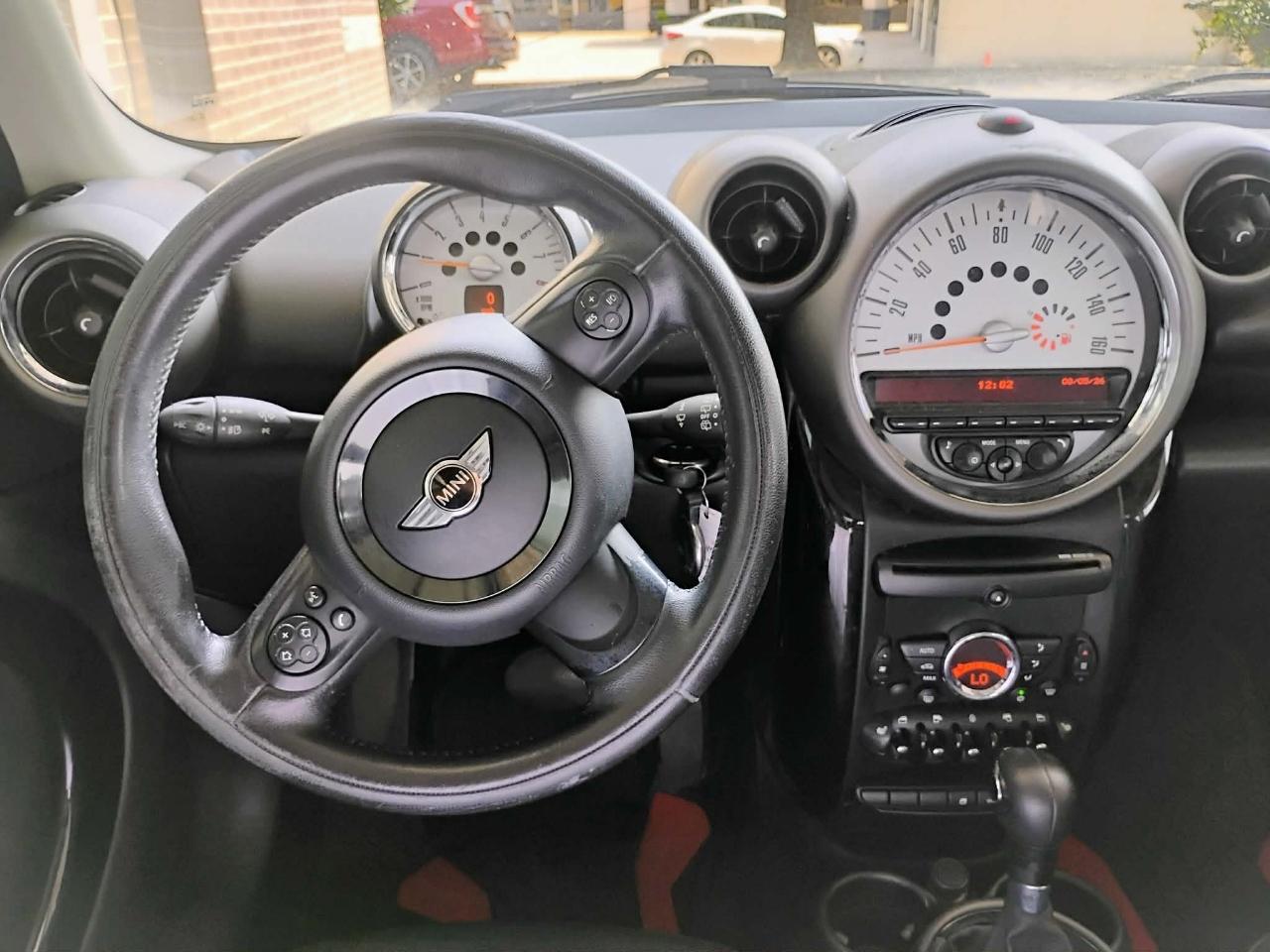 MINI Cooper Countryman FWD 4dr 2012