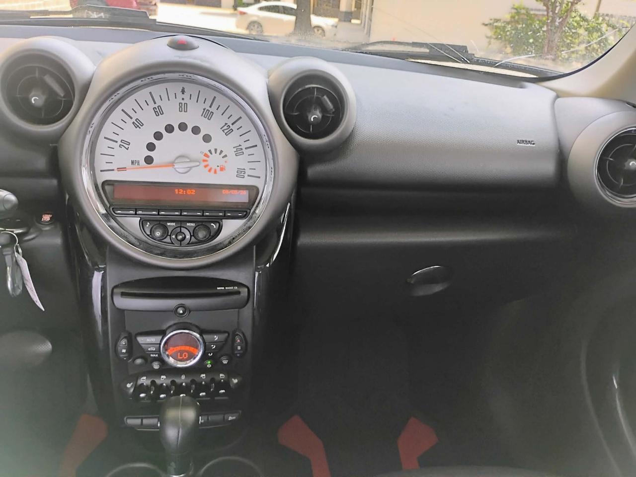 MINI Cooper Countryman FWD 4dr 2012