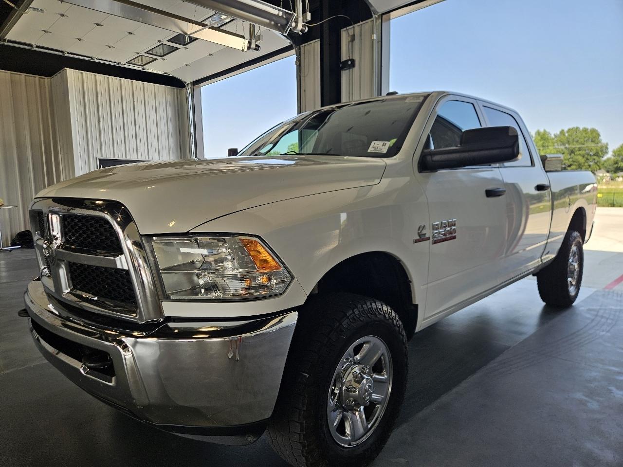 RAM 2500 4WD Crew Cab 149" Tradesman 2014