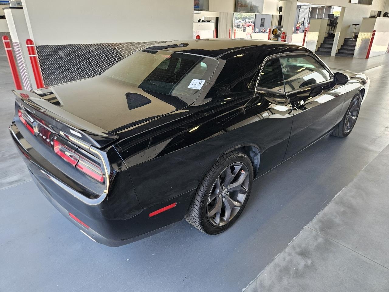 Dodge Challenger GT RWD 2019