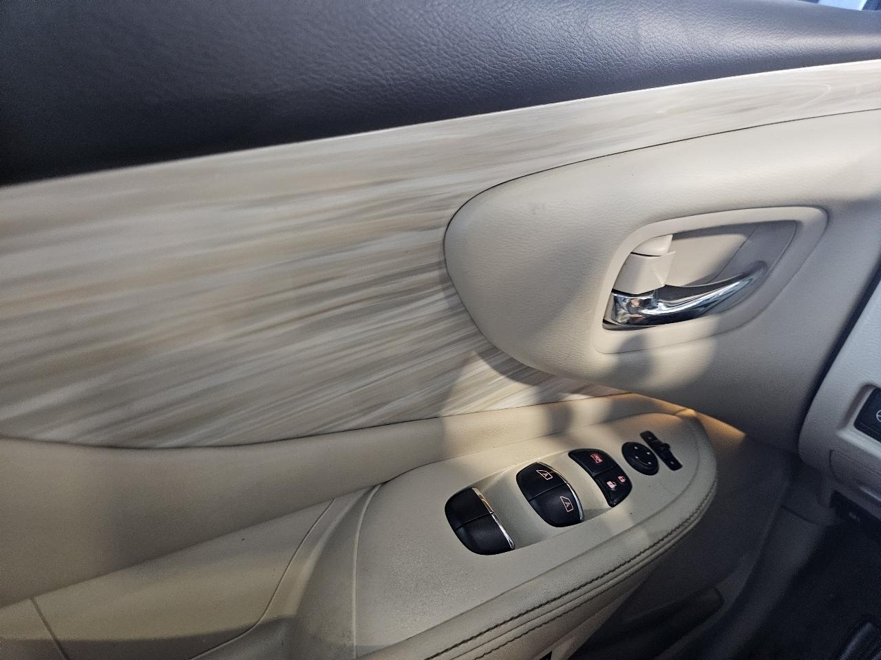 Nissan Murano FWD 4dr Platinum 2015