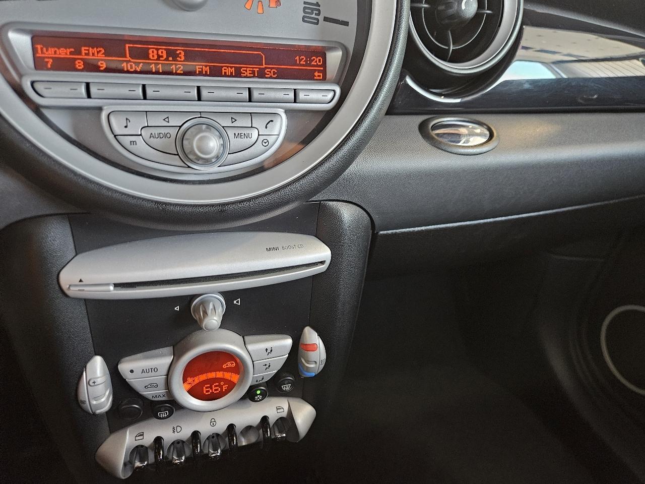 MINI Cooper Clubman 2dr Cpe S 2010