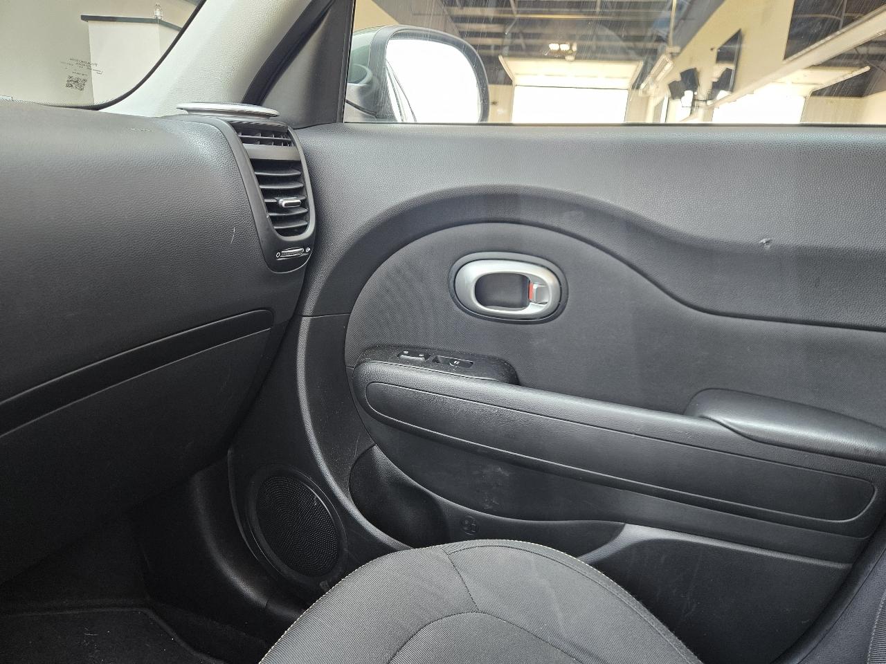 Kia Soul 5dr Wgn Auto + 2014