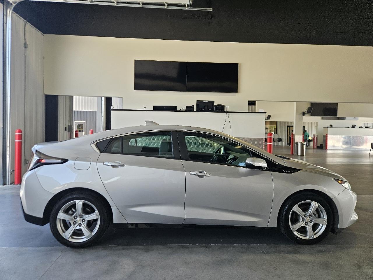 Chevrolet Volt 5dr HB LT 2017