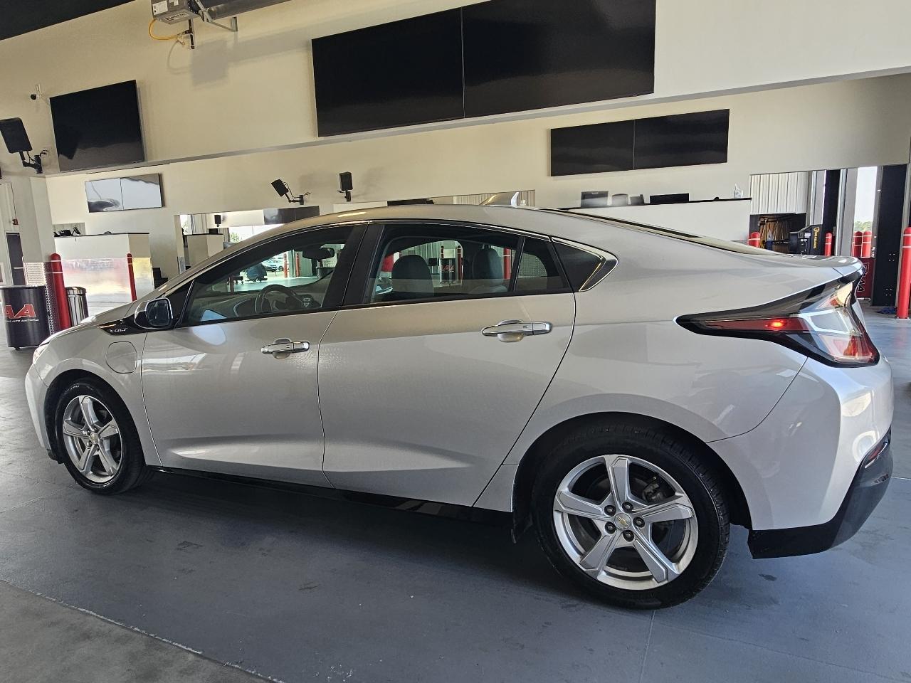 Chevrolet Volt 5dr HB LT 2017