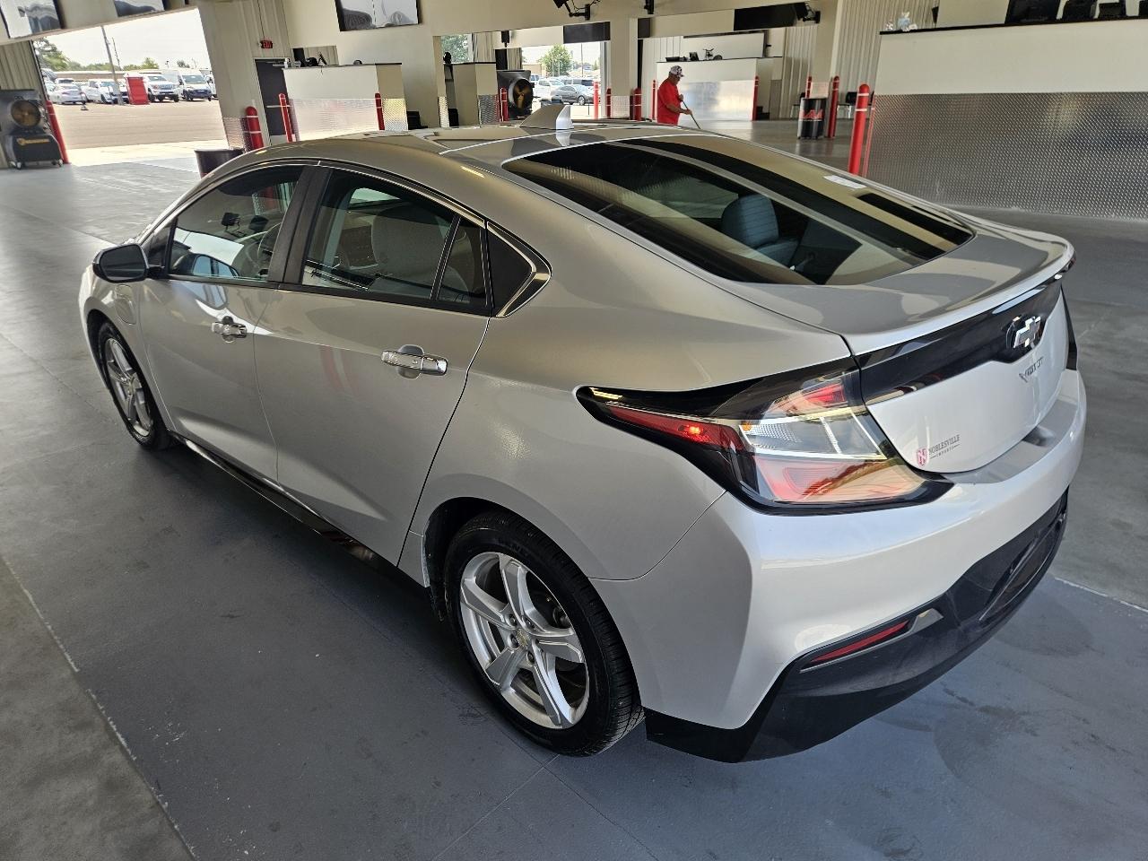 Chevrolet Volt 5dr HB LT 2017