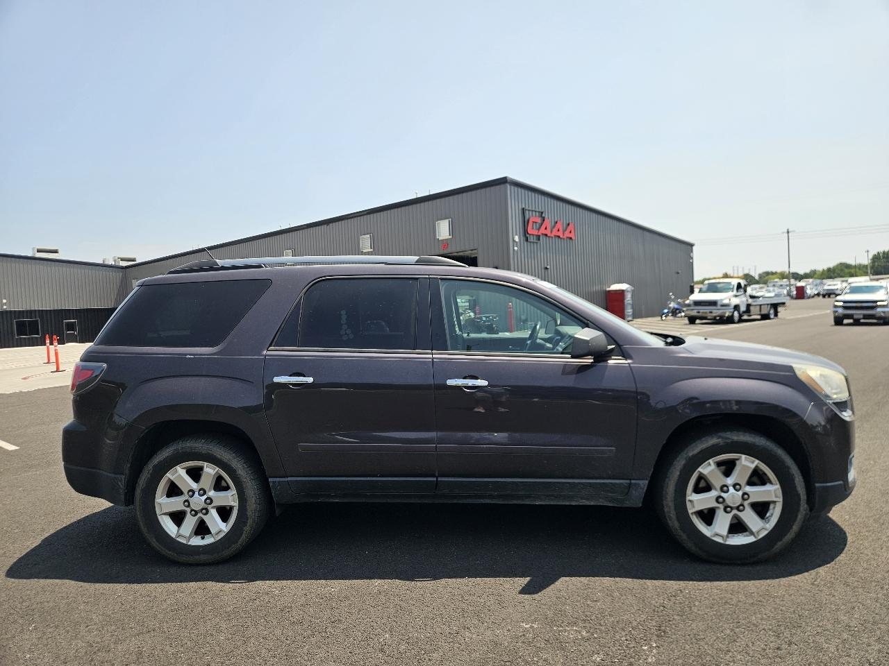 GMC Acadia FWD 4dr SLE w/SLE-2 2015