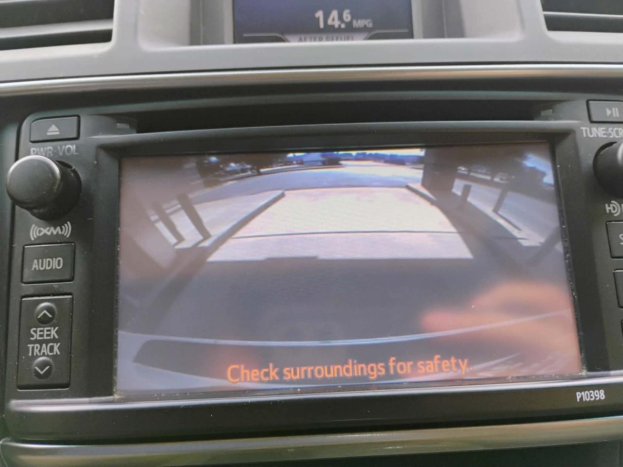 Toyota Highlander FWD 4dr V6 (Natl) 2013
