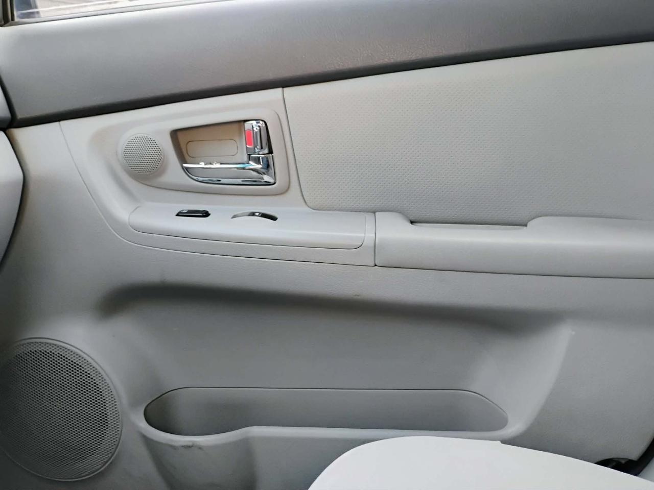 Kia Spectra 4dr Sdn Auto EX 2009