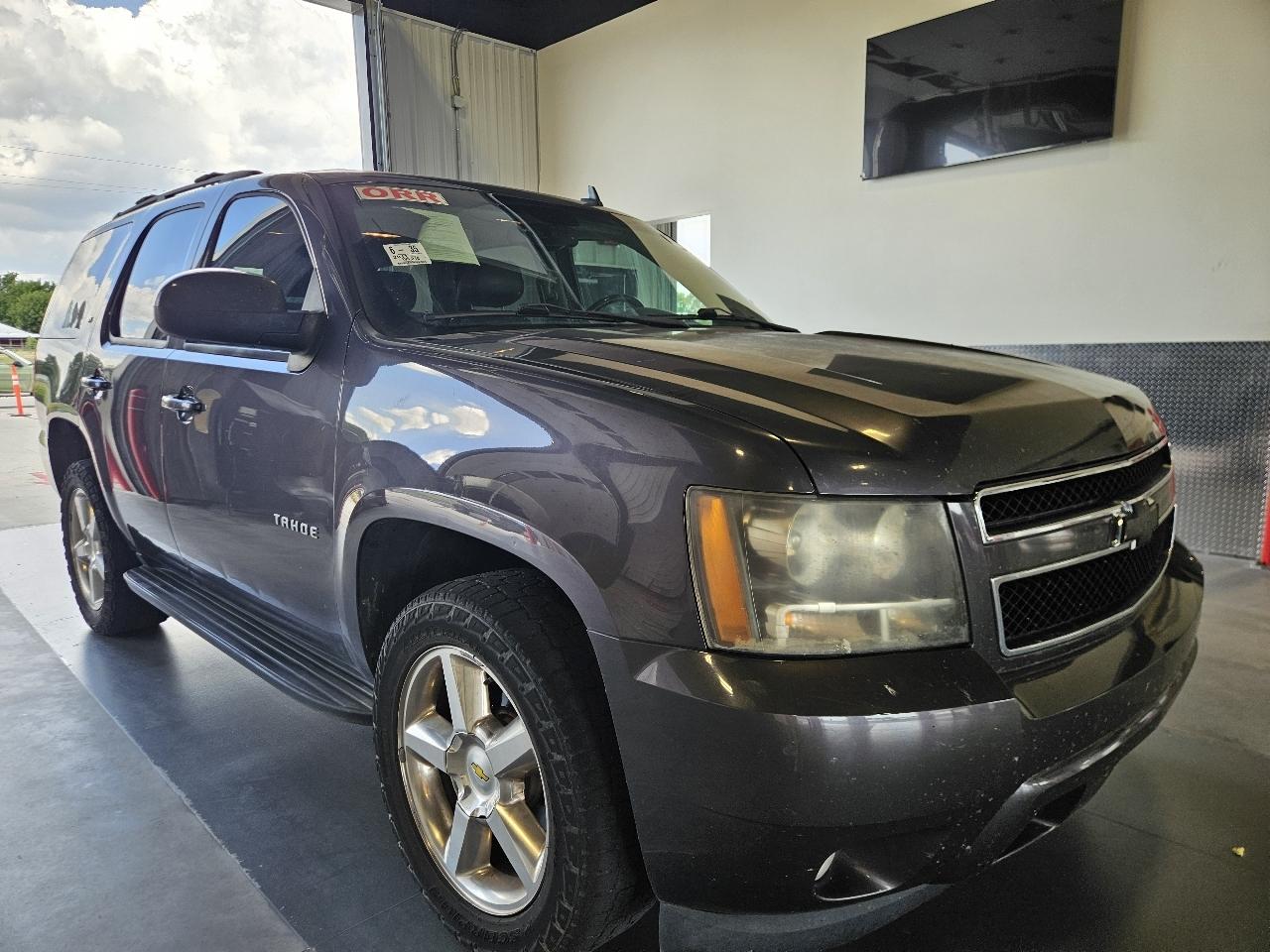 Chevrolet Tahoe 4WD 4dr 1500 LT 2011