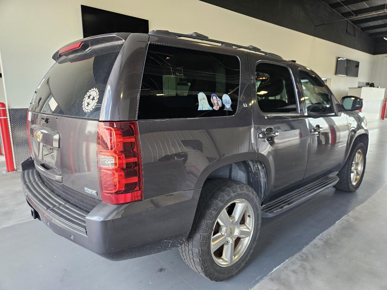 Chevrolet Tahoe 4WD 4dr 1500 LT 2011