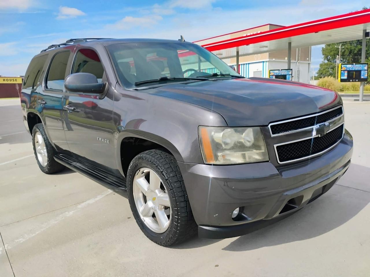 2011 Chevrolet Tahoe 4WD 4dr 1500 LT
