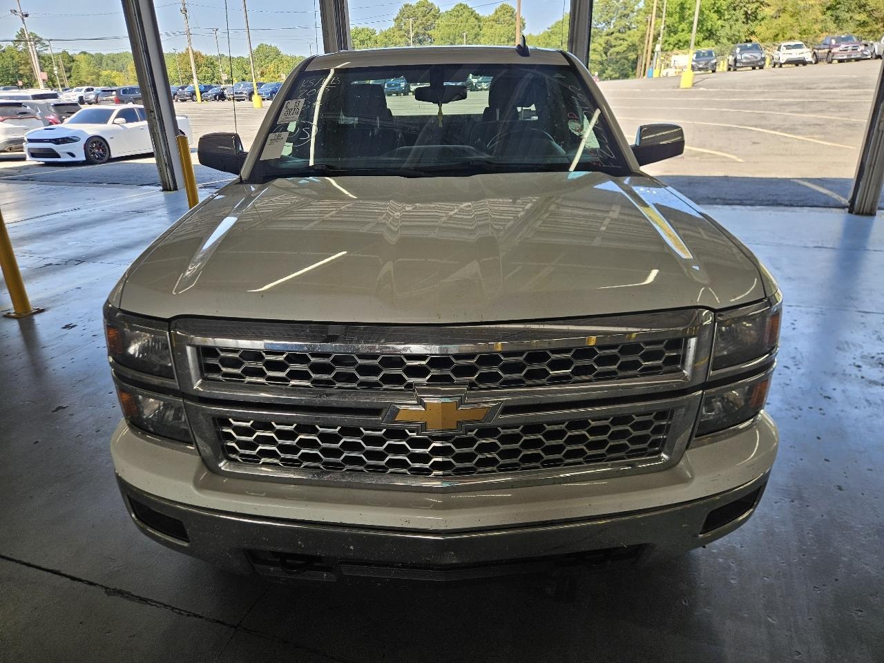 Chevrolet Silverado 1500 4WD Double Cab 143.5" LT w/1LT 2015