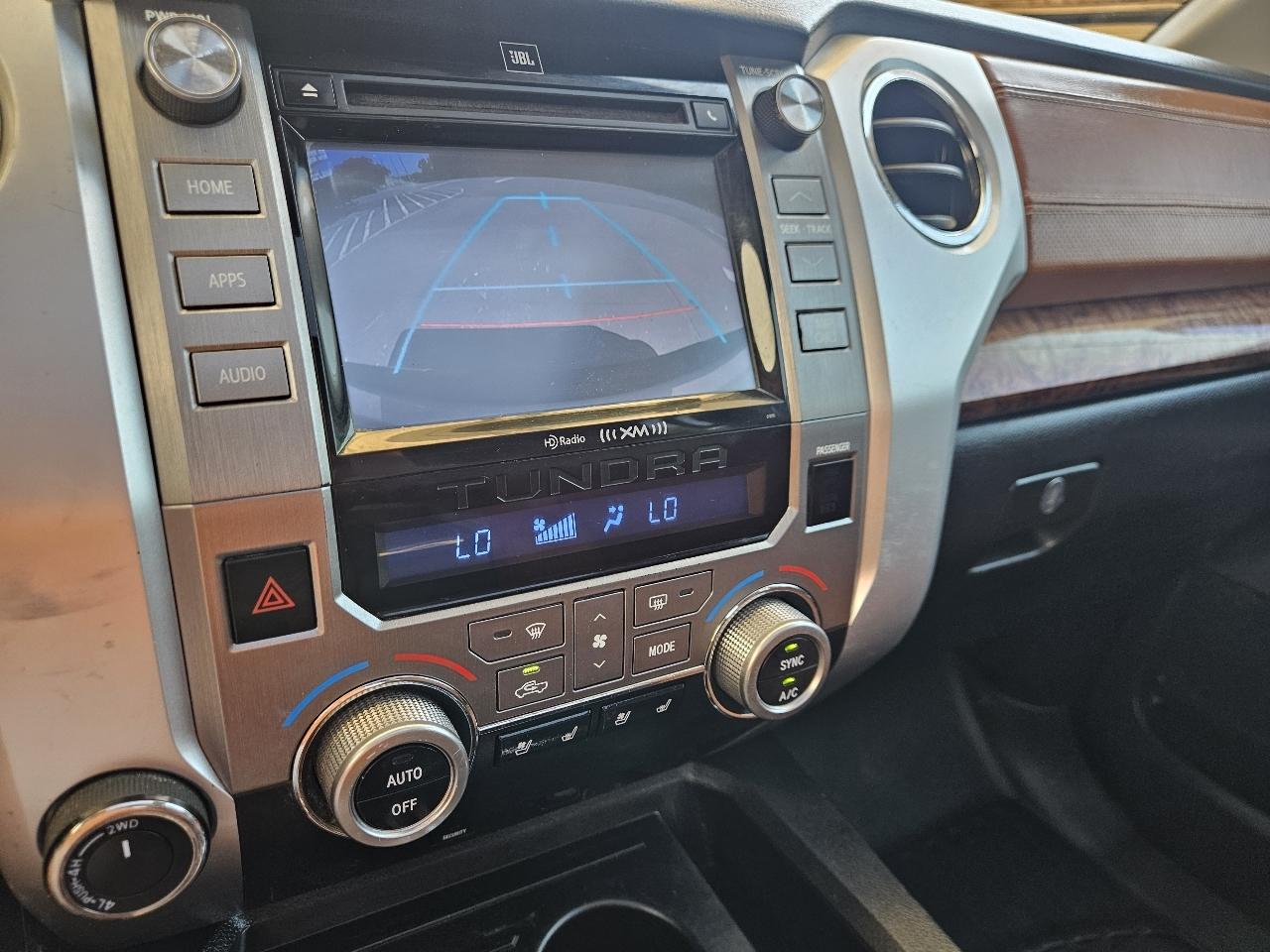 Toyota Tundra 4WD Truck CrewMax 5.7L FFV V8 6-Spd AT Platinum (Natl) 2015