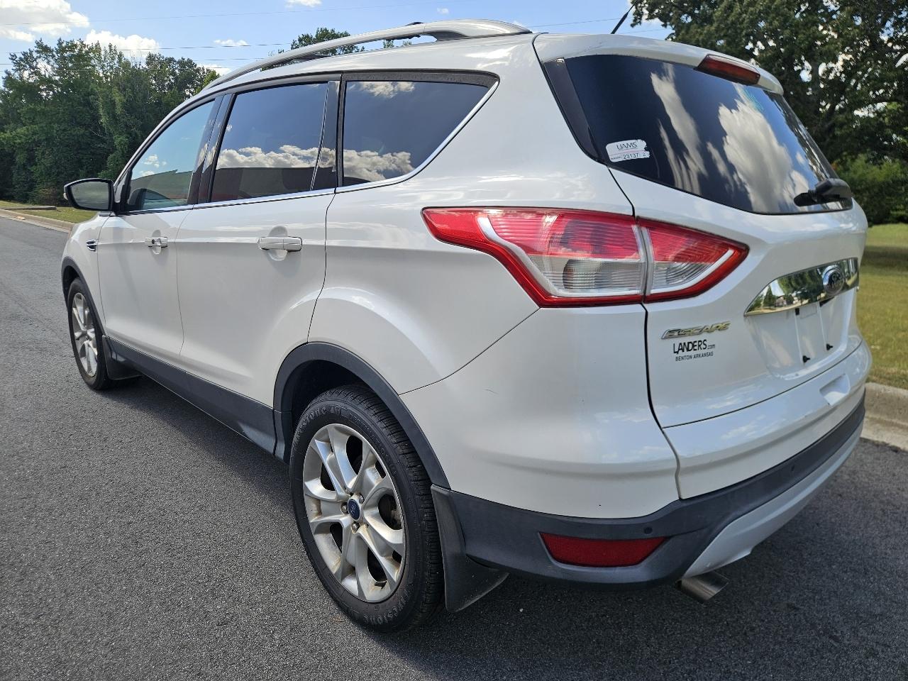 Ford Escape 4WD 4dr Titanium 2016