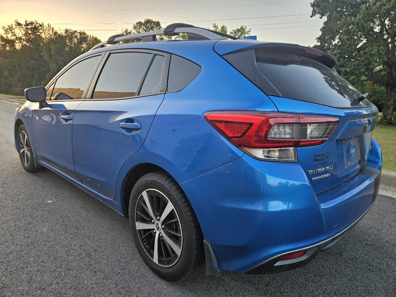 Subaru Impreza Premium 5-door CVT 2020