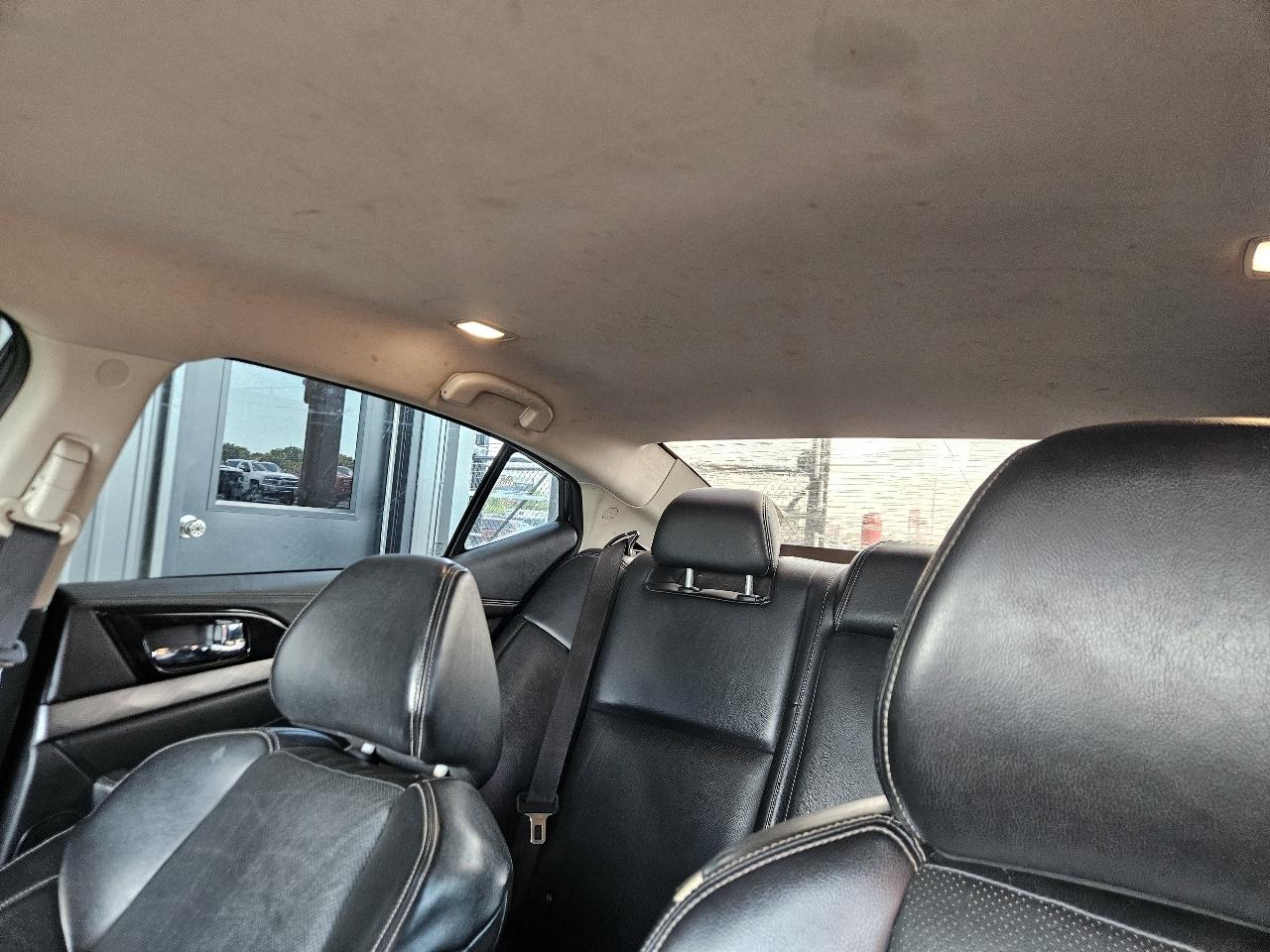 Nissan Maxima SV 3.5L 2018