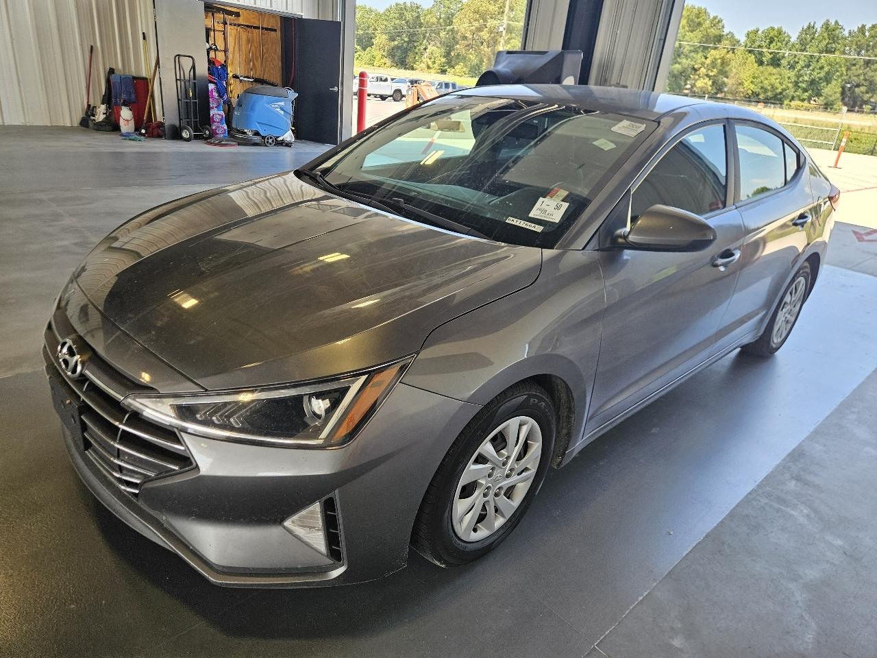 Hyundai Elantra SE IVT 2020