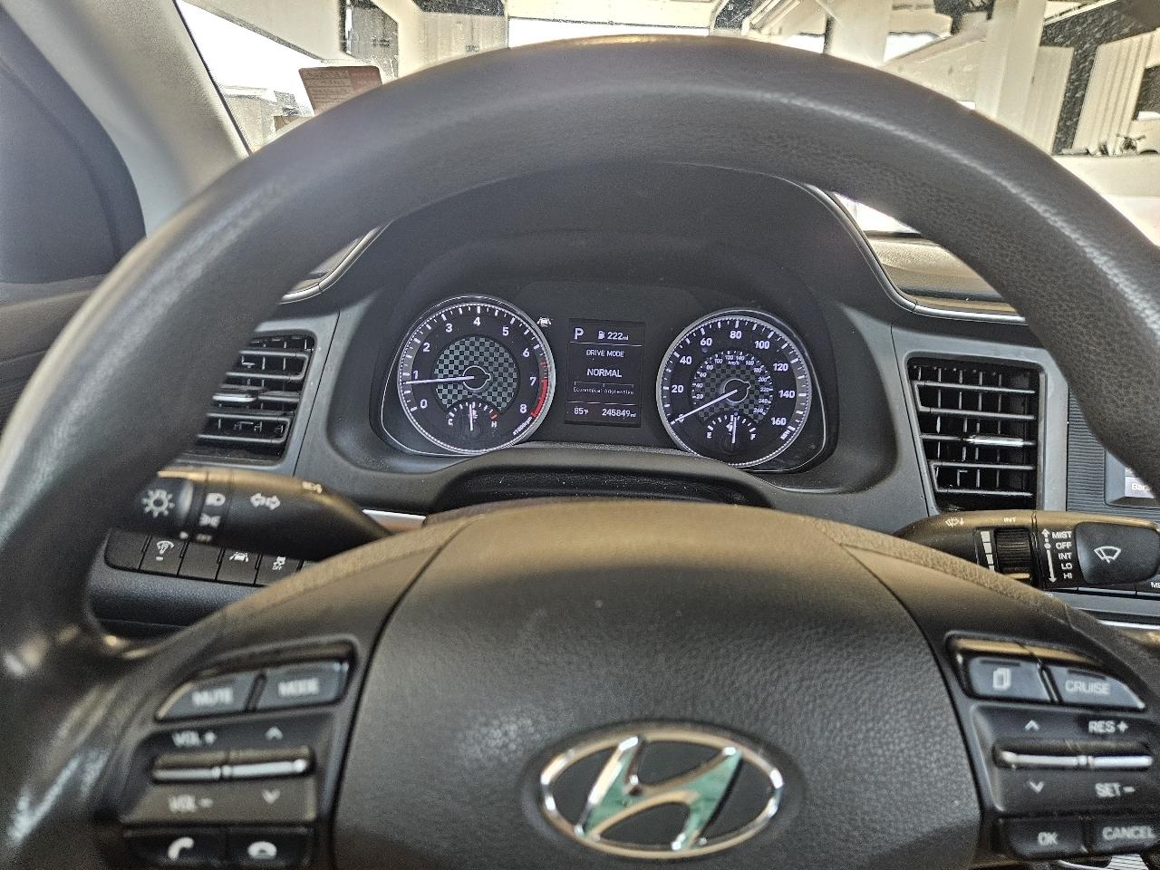 Hyundai Elantra SE IVT 2020
