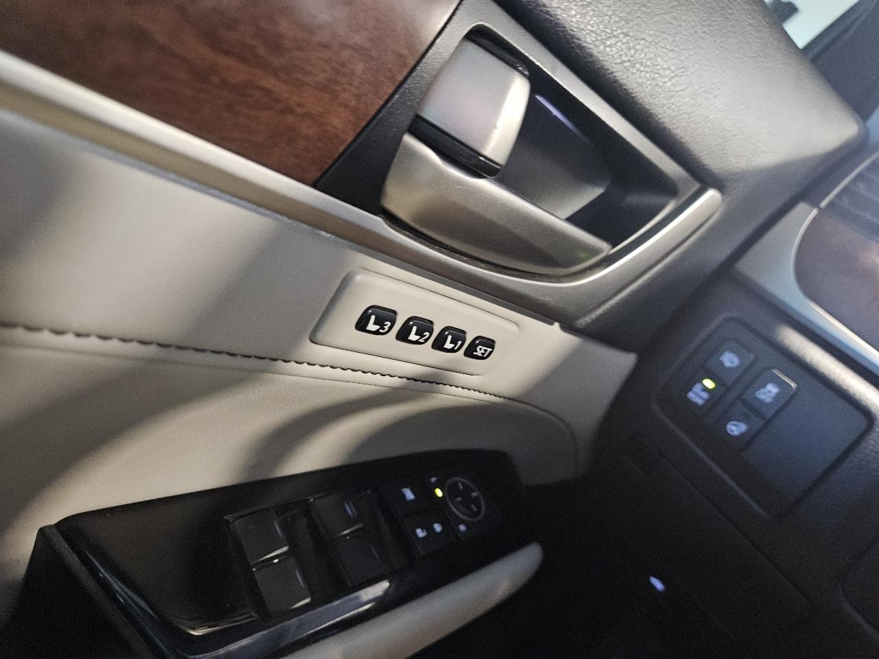 Lexus GS 350 4dr Sdn AWD 2013