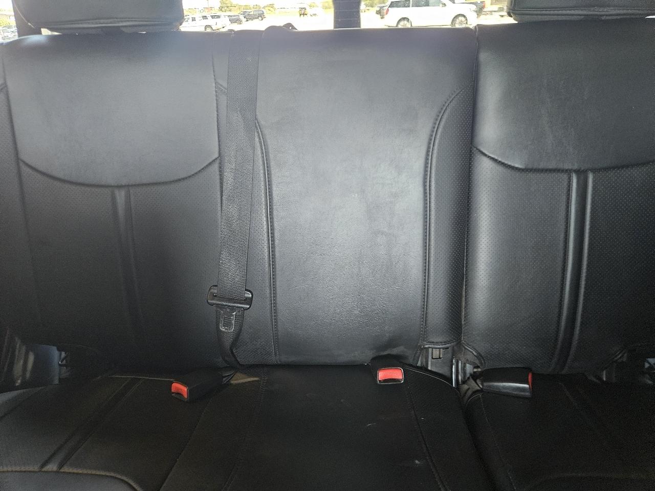 Jeep Wrangler Unlimited 4WD 4dr Rubicon 2013