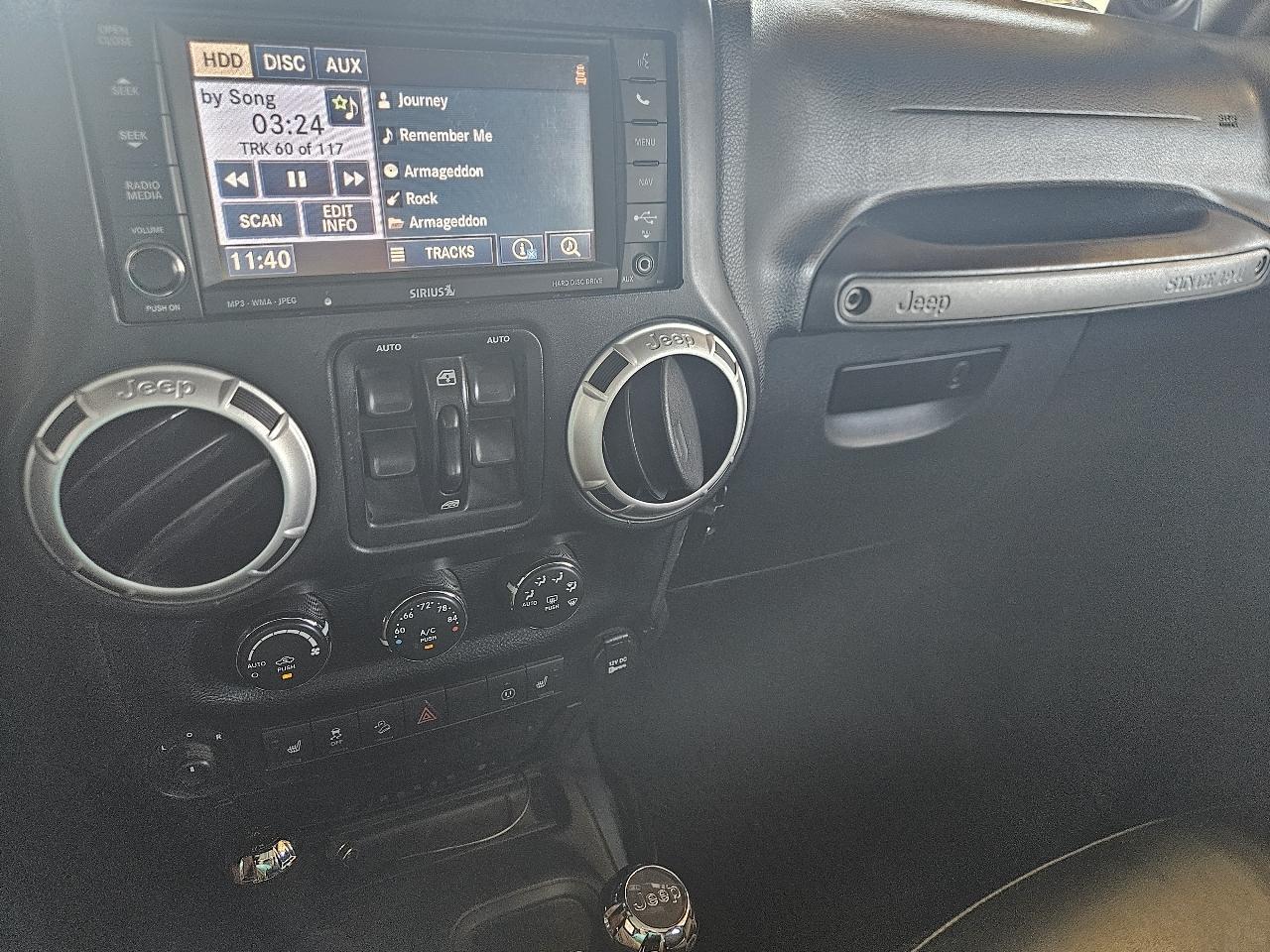 Jeep Wrangler Unlimited 4WD 4dr Rubicon 2013