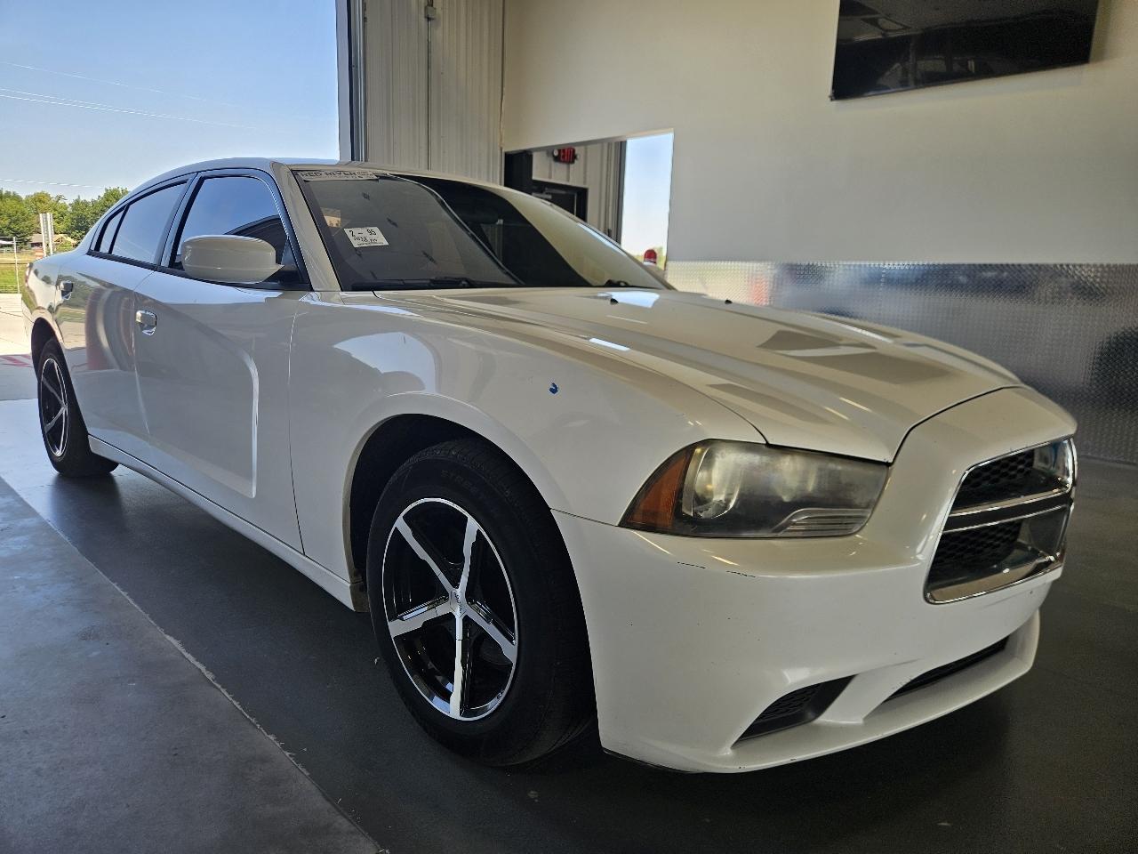 Dodge Charger 4dr Sdn SE RWD 2013