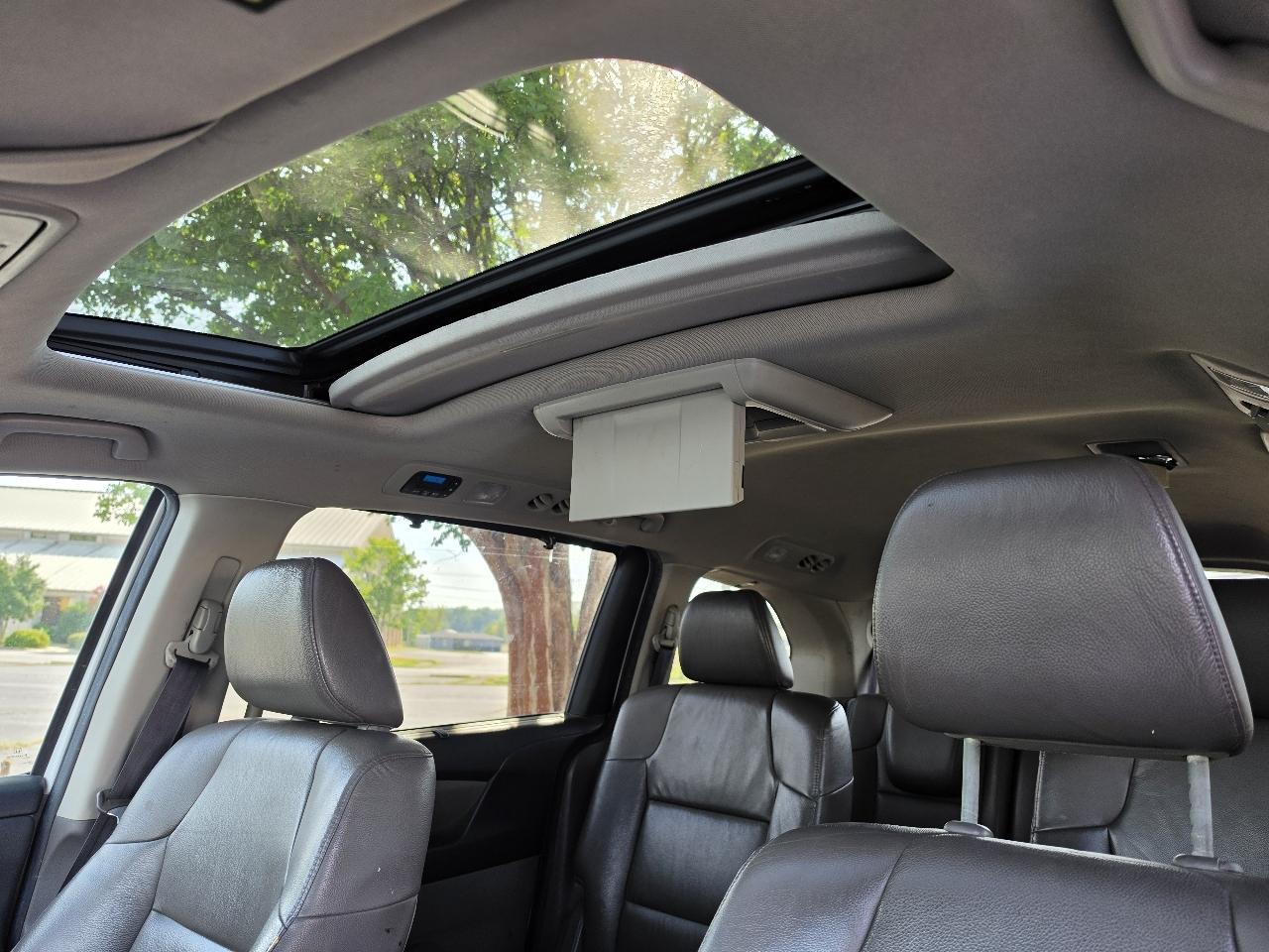 Honda Odyssey 5dr Touring 2012