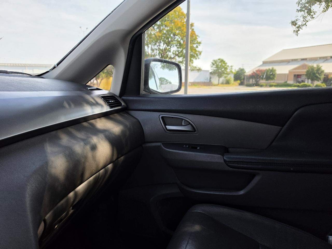 Honda Odyssey 5dr Touring 2012