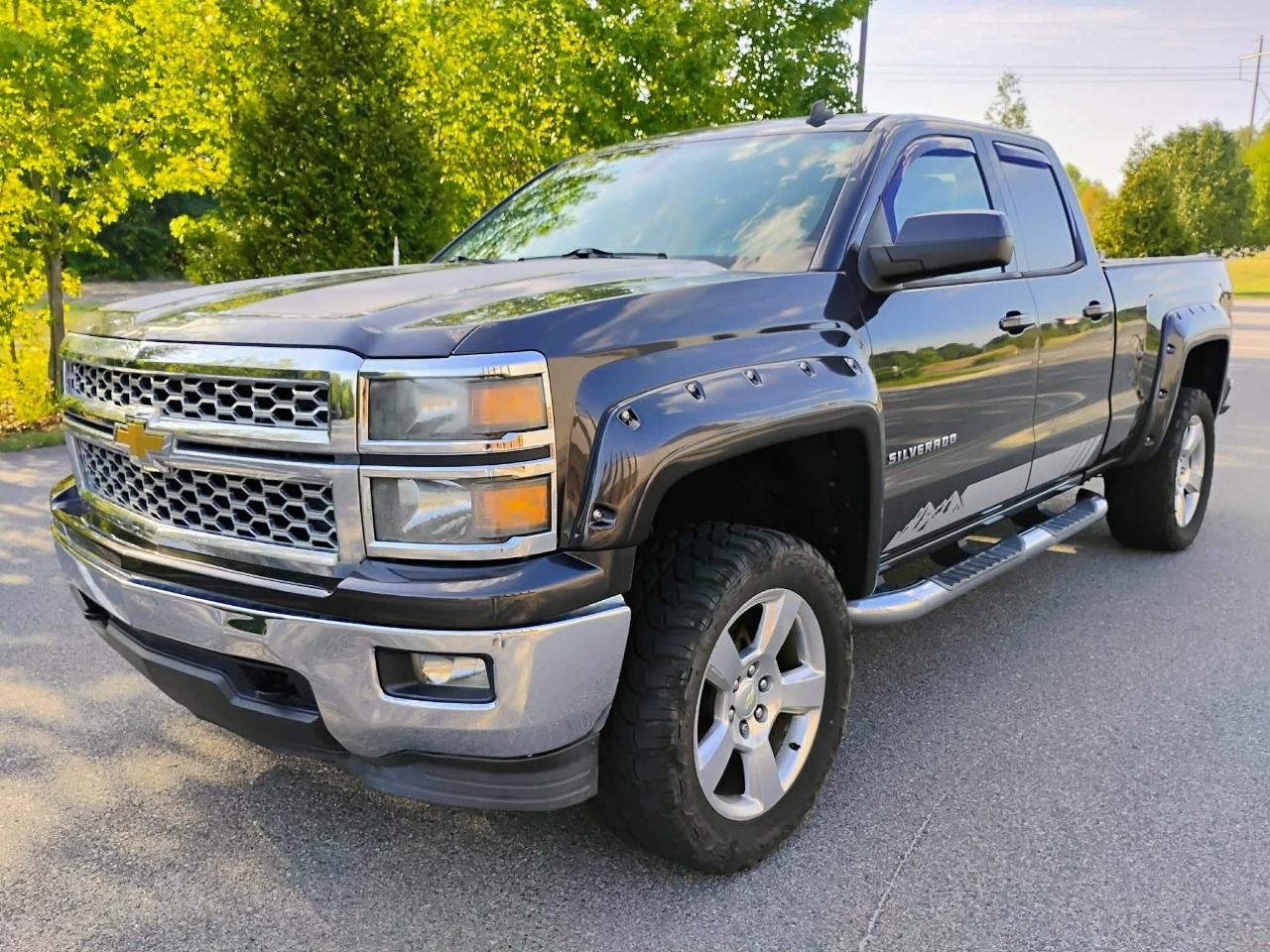 Chevrolet Silverado 1500 4WD Double Cab 143.5" LT w/1LT 2014