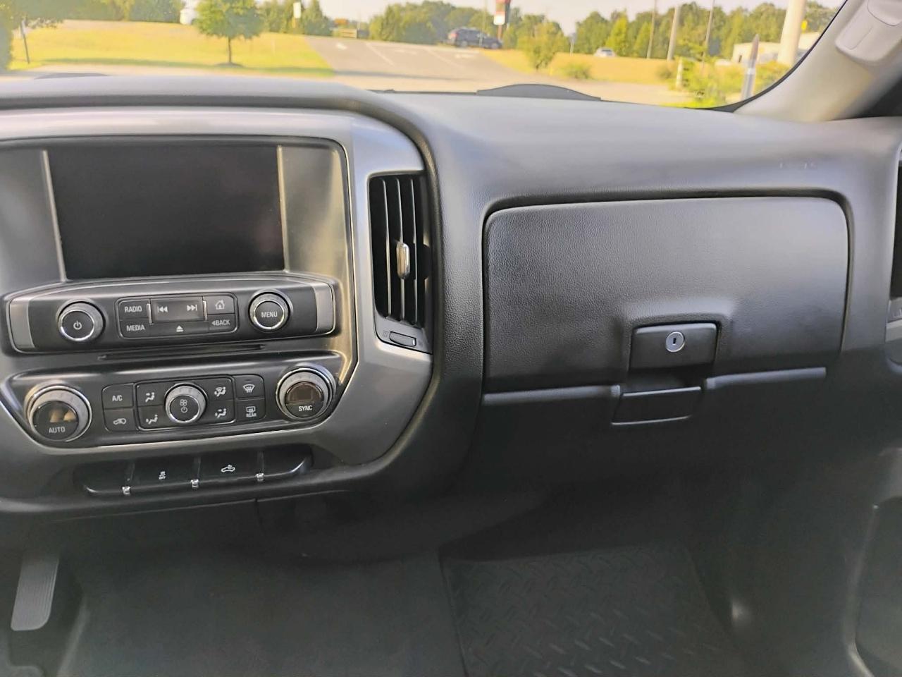 Chevrolet Silverado 1500 4WD Double Cab 143.5" LT w/1LT 2014