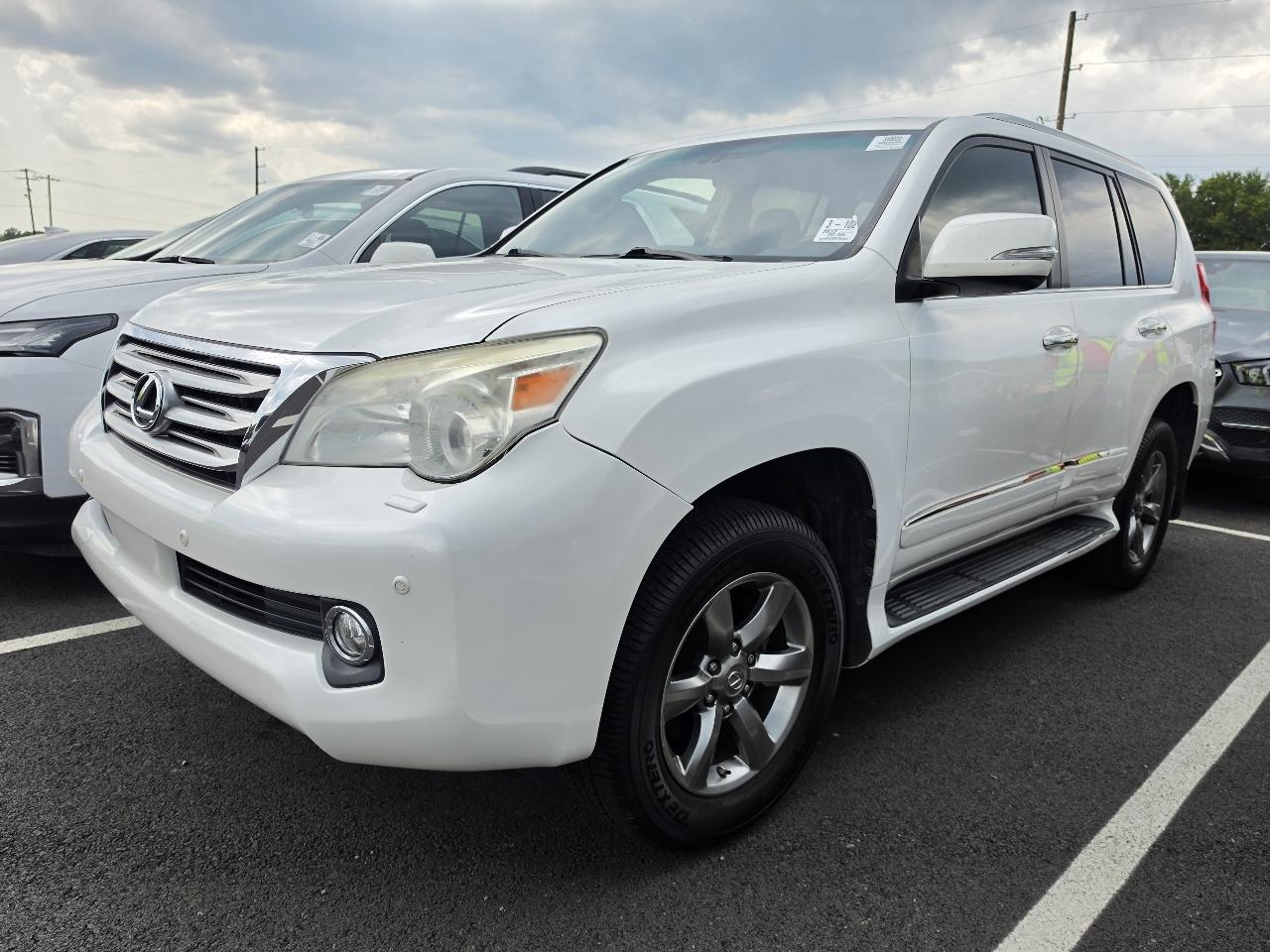 Lexus GX 460 4WD 4dr Premium 2012