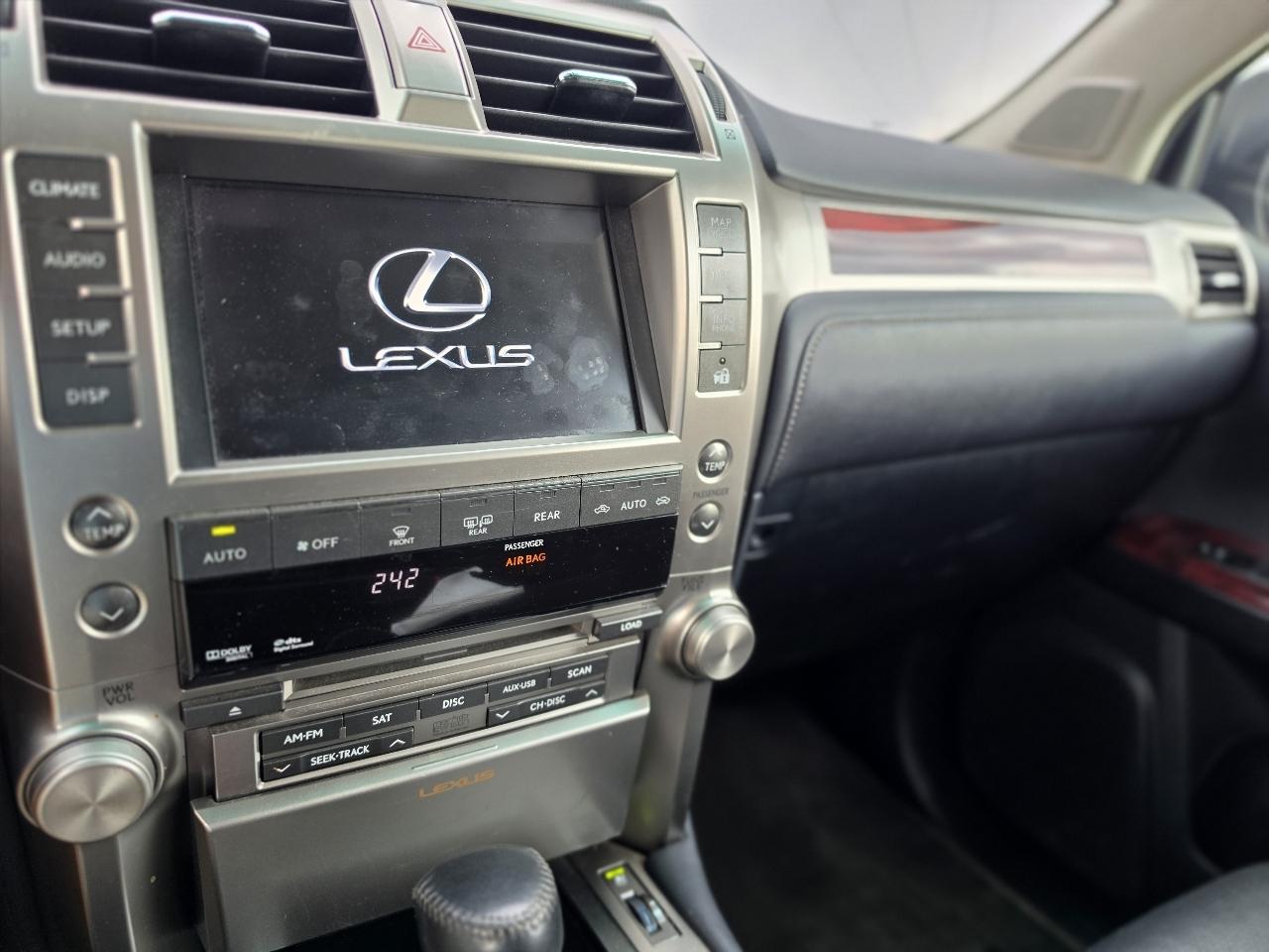 Lexus GX 460 4WD 4dr Premium 2012