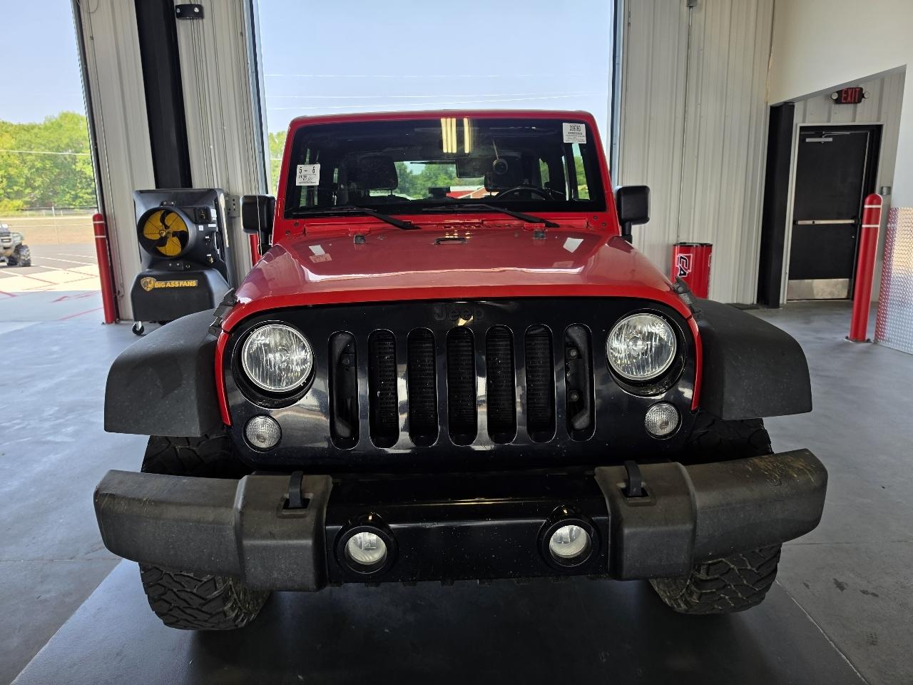 Jeep Wrangler 4WD 2dr Willys Wheeler 2015