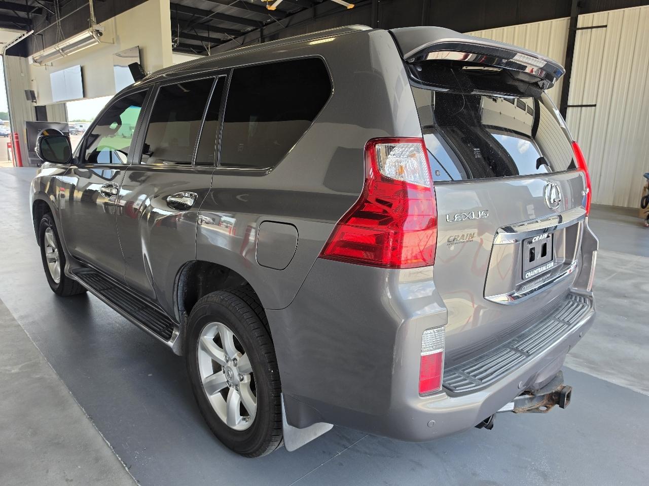 Lexus GX 460 4WD 4dr 2010