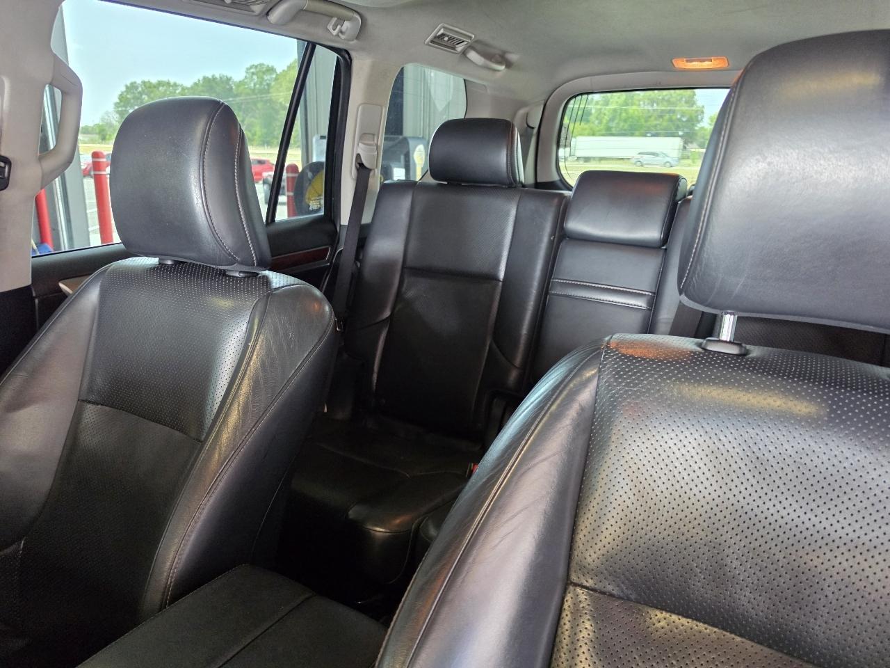 Lexus GX 460 4WD 4dr 2010