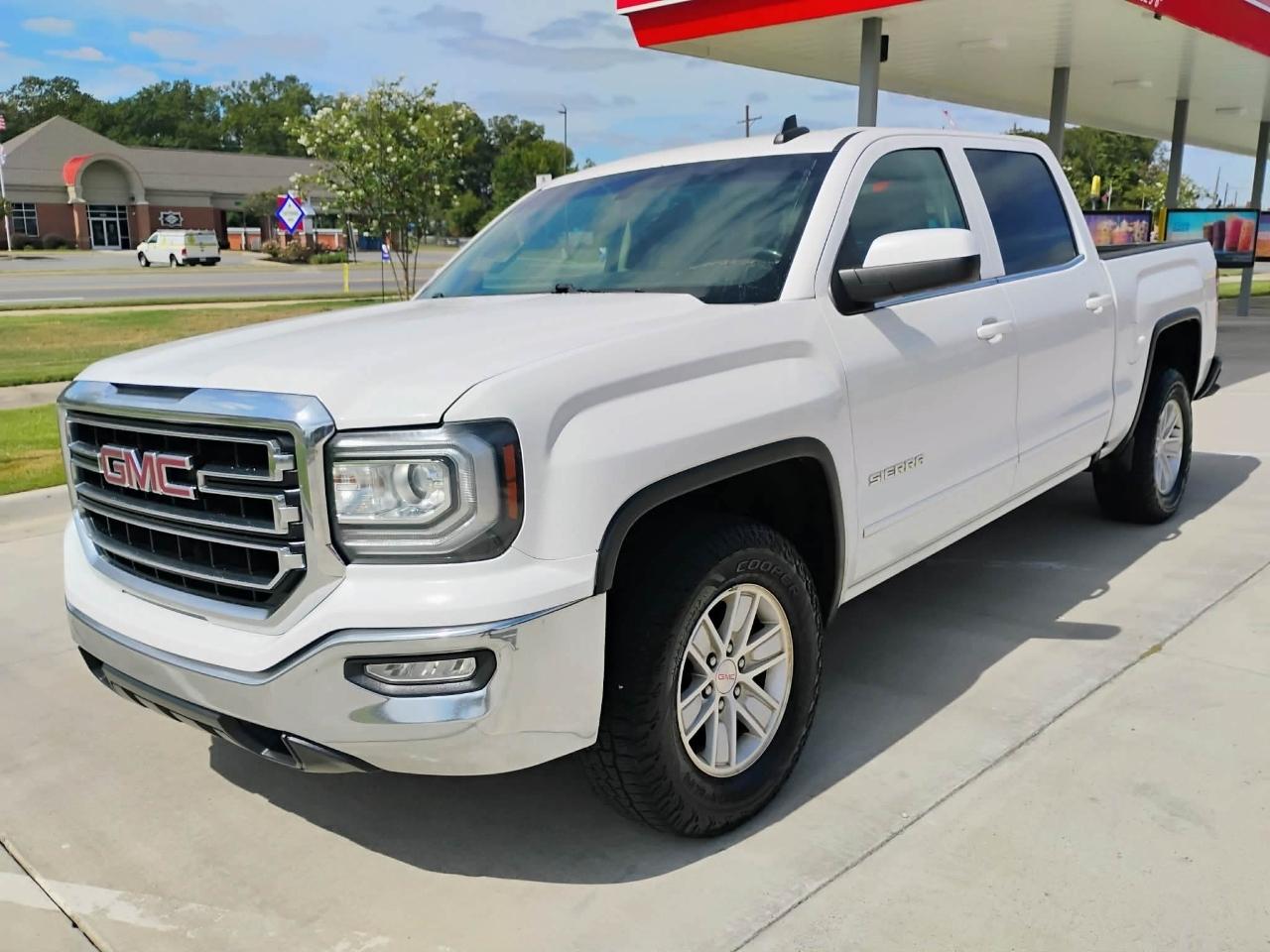 GMC Sierra 1500 2WD Crew Cab 143.5" SLE 2017