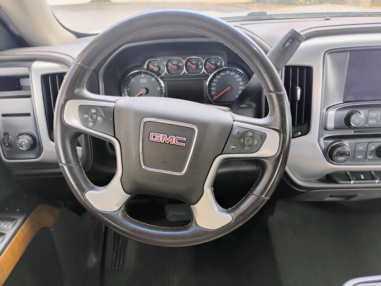 GMC Sierra 1500 2WD Crew Cab 143.5" SLE 2017