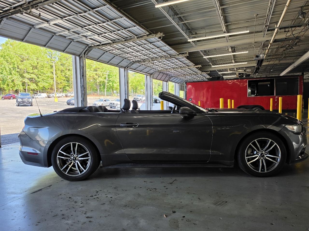Ford Mustang 2dr Conv EcoBoost Premium 2015