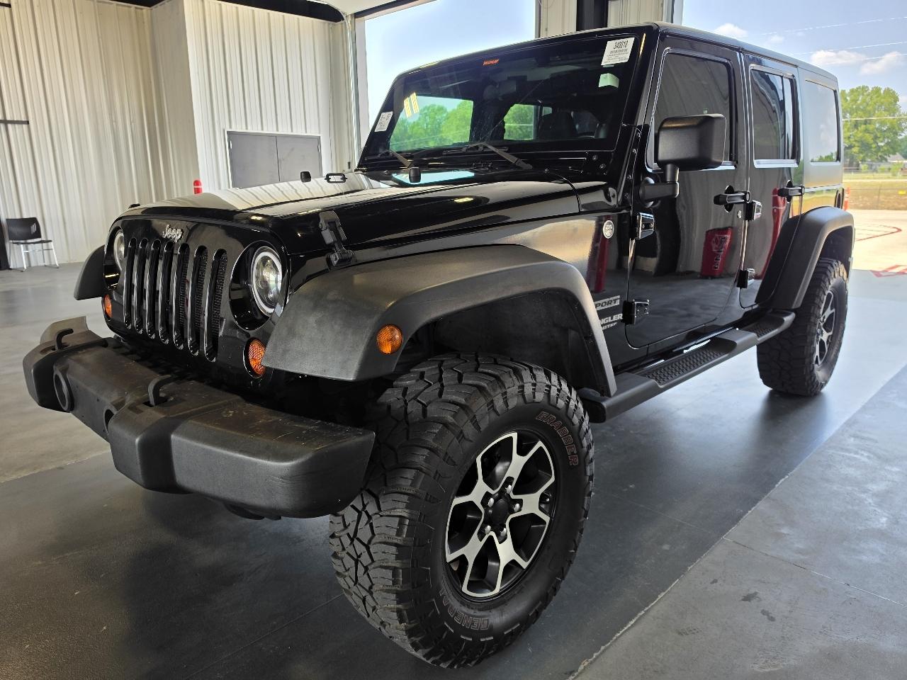 Jeep Wrangler Unlimited 4WD 4dr Sport 2011